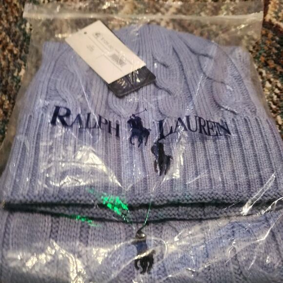 Polo Ralph Lauren Baby Blue Scarf and Beanie Set - Picture 7 of 7